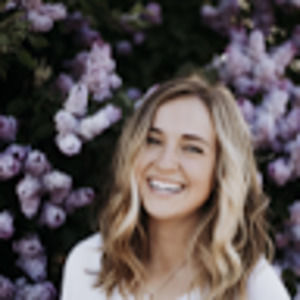 Meet your Posher, Ella